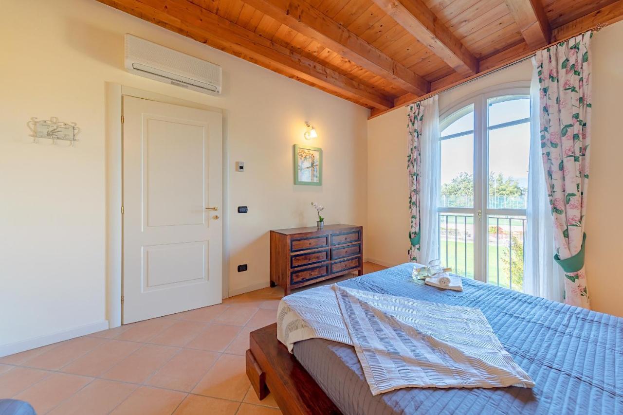 Borgo Del Torchio Apartments By Wonderful Italy Manerba del Garda Exteriör bild