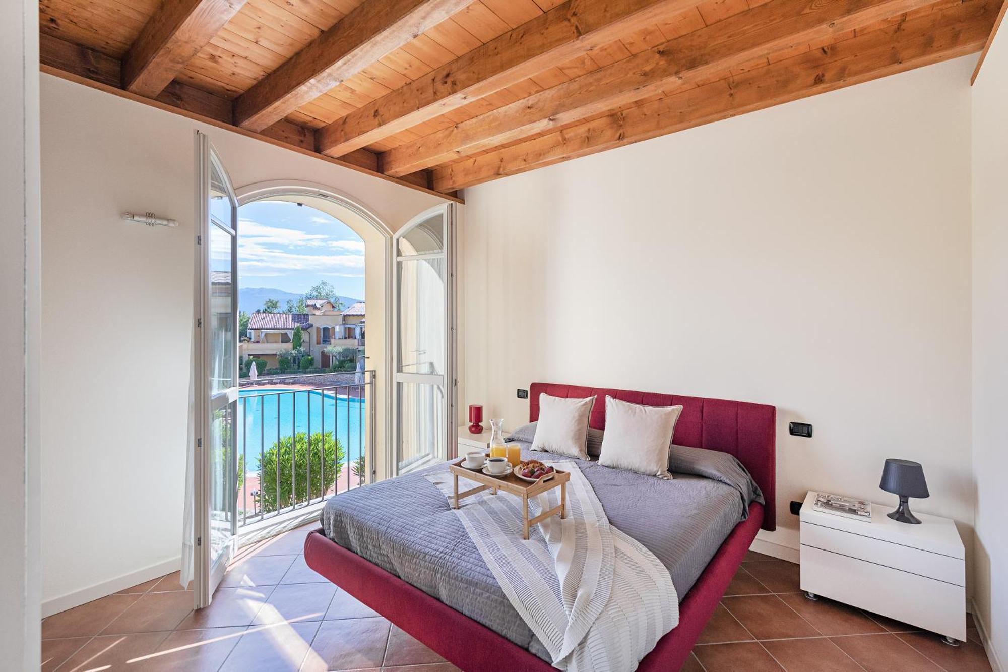 Borgo Del Torchio Apartments By Wonderful Italy Manerba del Garda Exteriör bild