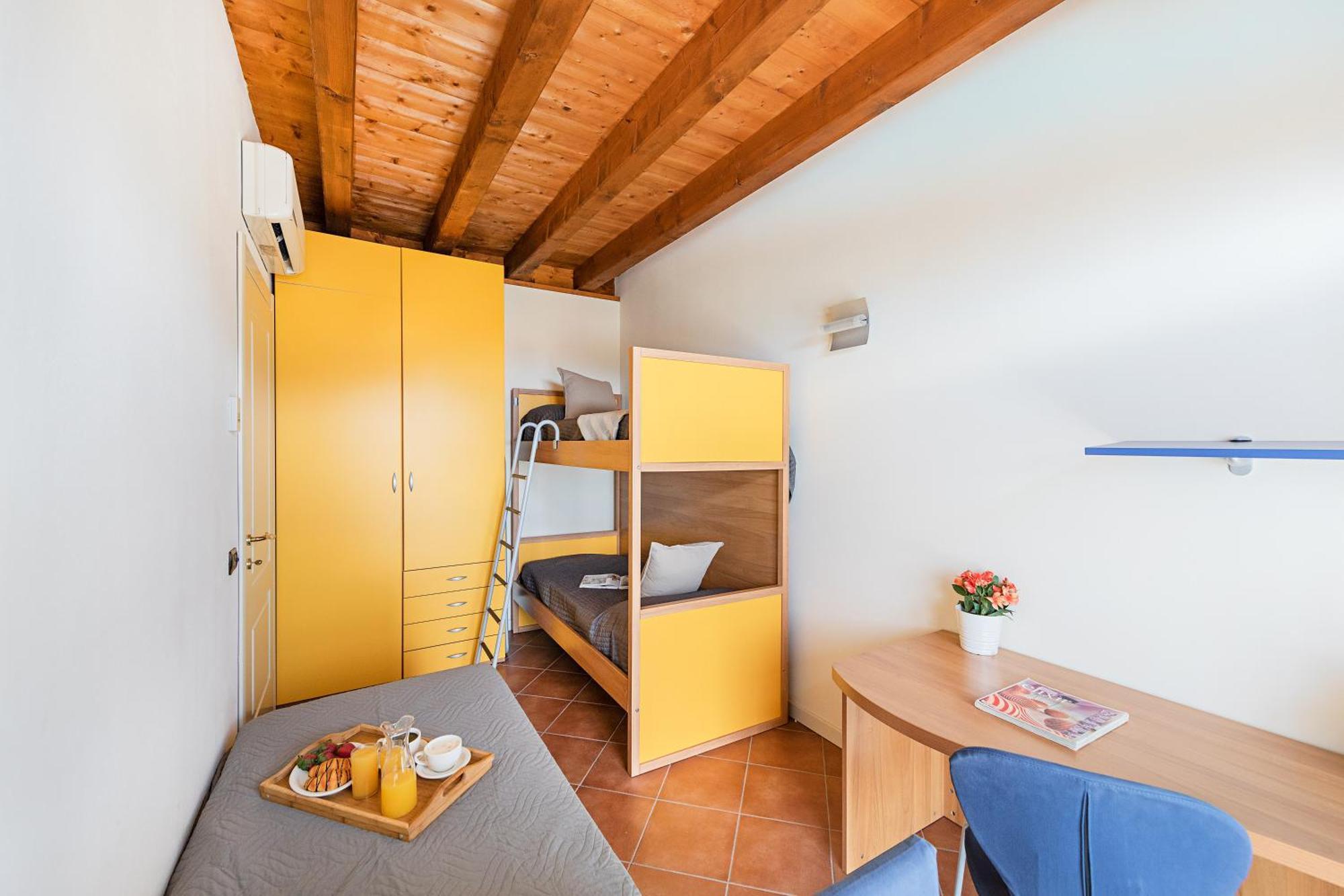 Borgo Del Torchio Apartments By Wonderful Italy Manerba del Garda Exteriör bild